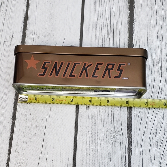 Mini Snicker's Candy Edition Tin - Picture 11 of 11